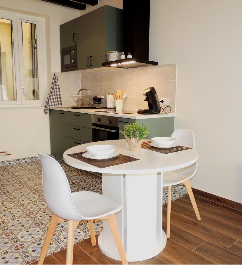Studio Tout Confort A 2 Pas Du Chateau St Germain Saint-Germain-en-Laye Exterior photo